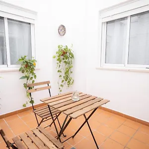 https://apartamento-en-sevilla-seville-41003.es-andalucia.com