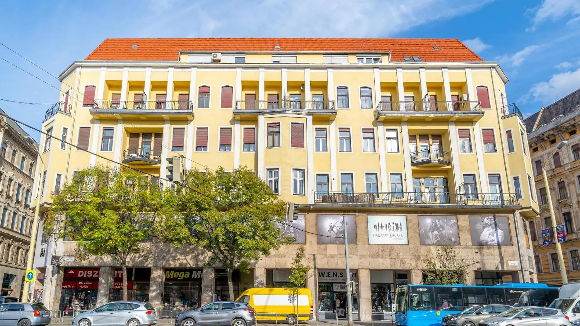 Rakoczi 2 Bedroom Stylish Apartment Budapest