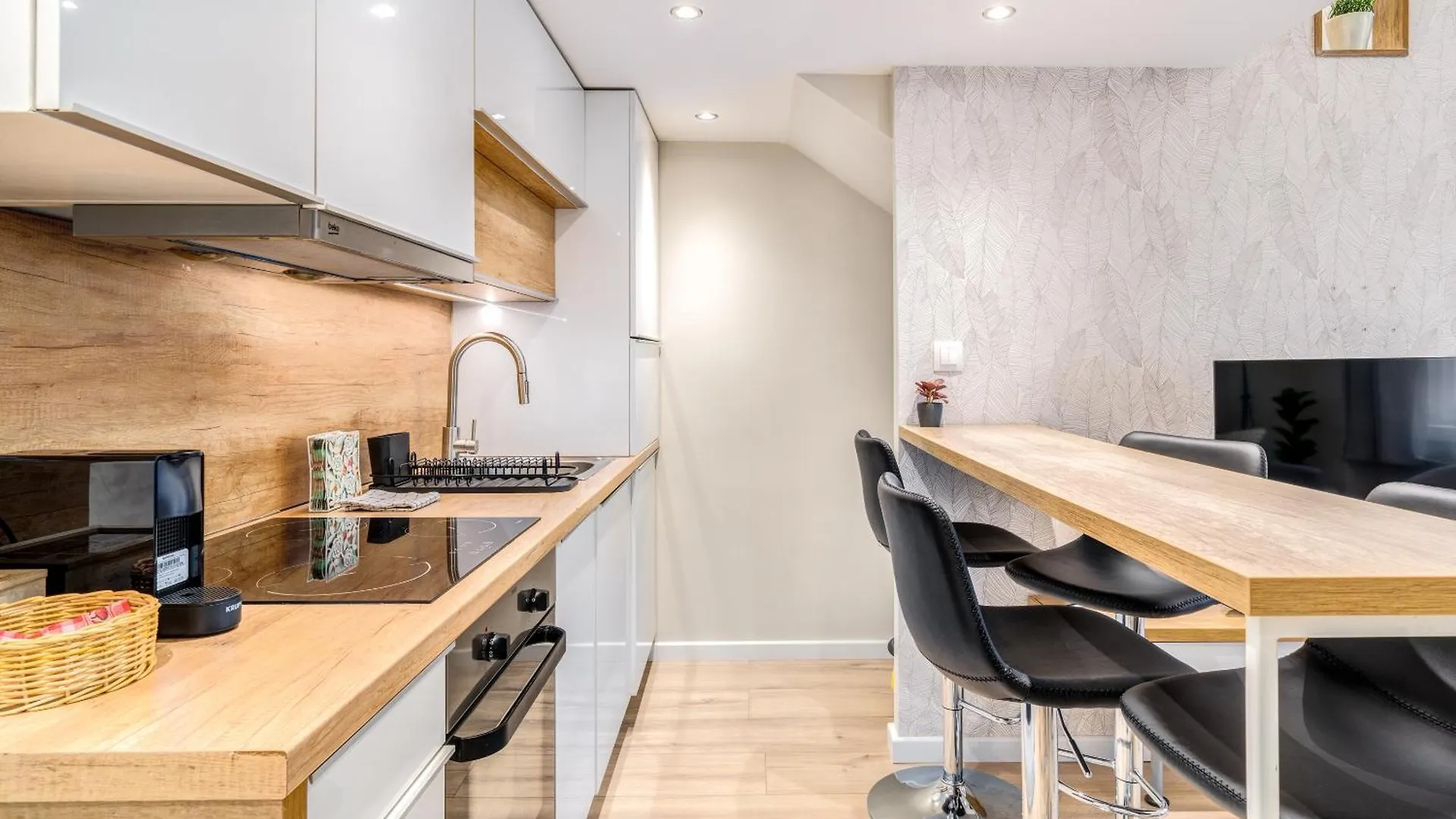 Rakoczi 2 Bedroom Stylish Apartment Budapest